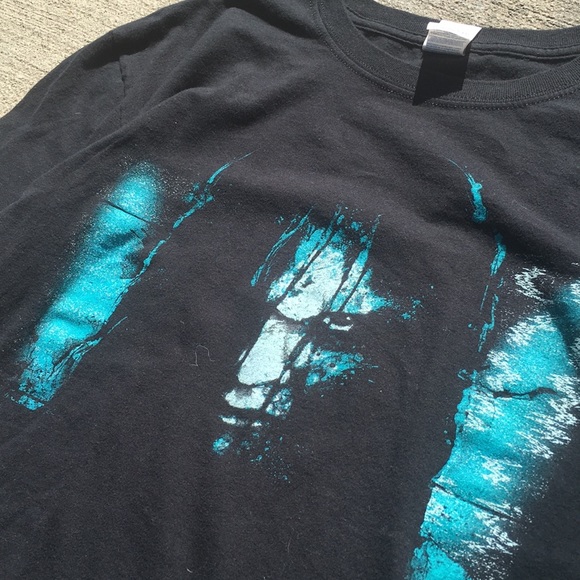 Xl scary shirt that fits like a large - Picture 2 of 3